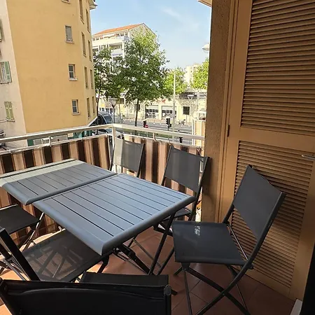 Spacieux 4p Familial Renove * 尼斯